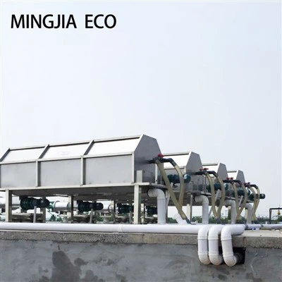 Машина за обезводняване на свински тор